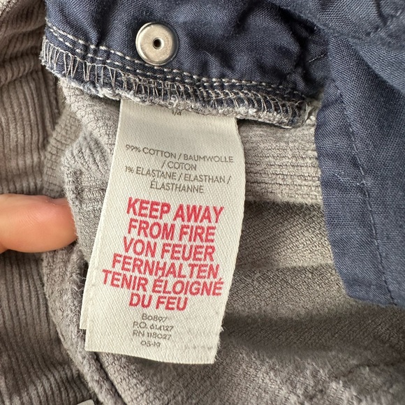 Mini Boden Boys Play Outfit (Size 7-8 top, Size 7 Pants) - Picture 6 of 13